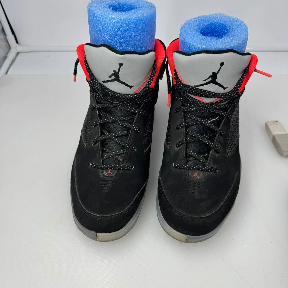 Jordan Flight Remix Men 9.5 Black Infrared Cool Grey Basketball Shoes 679680-020